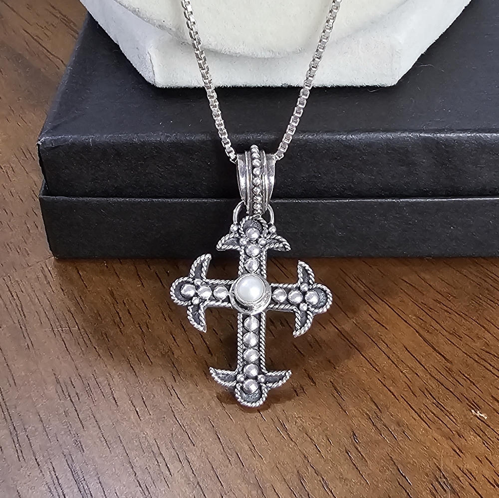 BA Indonesia 925 Silver Cross Necklace With White Pearl - Picture 2 of 11